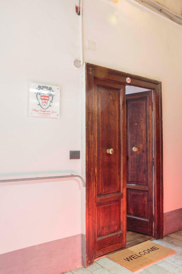 Palazzo Carafa Della Spina Room And Apartment ナポリ エクステリア 写真